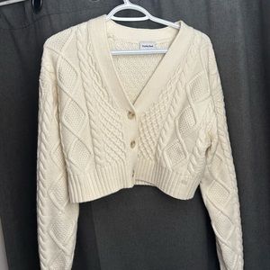 Selling new copper cardigan from aritzia. Only worn once or twice.